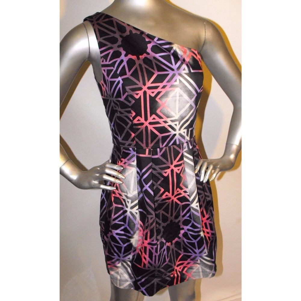 Topshop one shoulder pleated dress Size 4